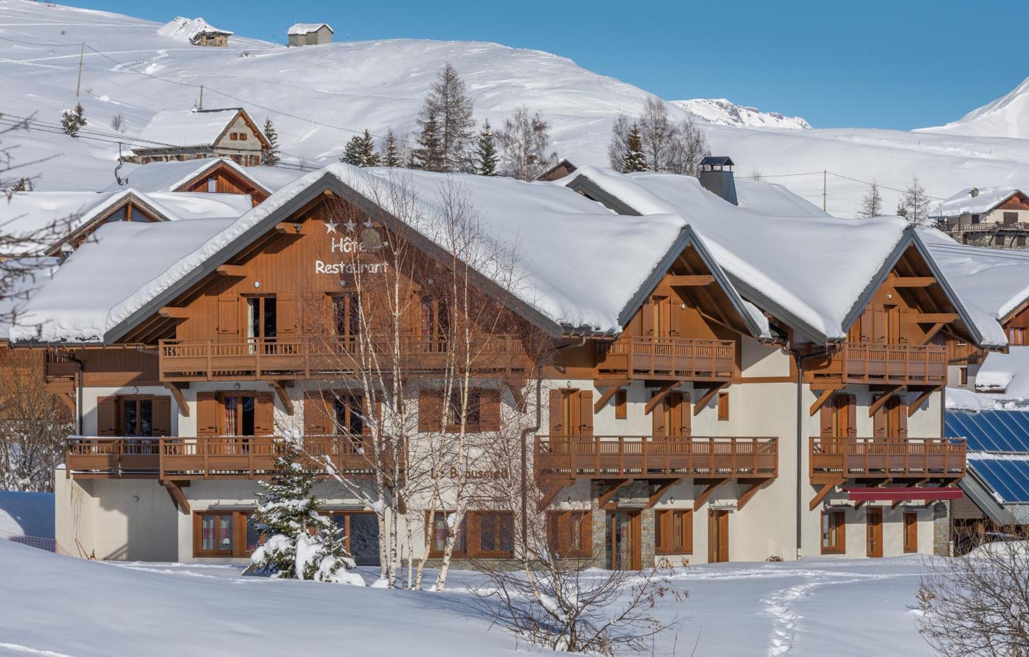 Chalet-Hôtel Le Beausoleil, The Originals Relais  Fontcouverte-la-Toussuire Exterior foto