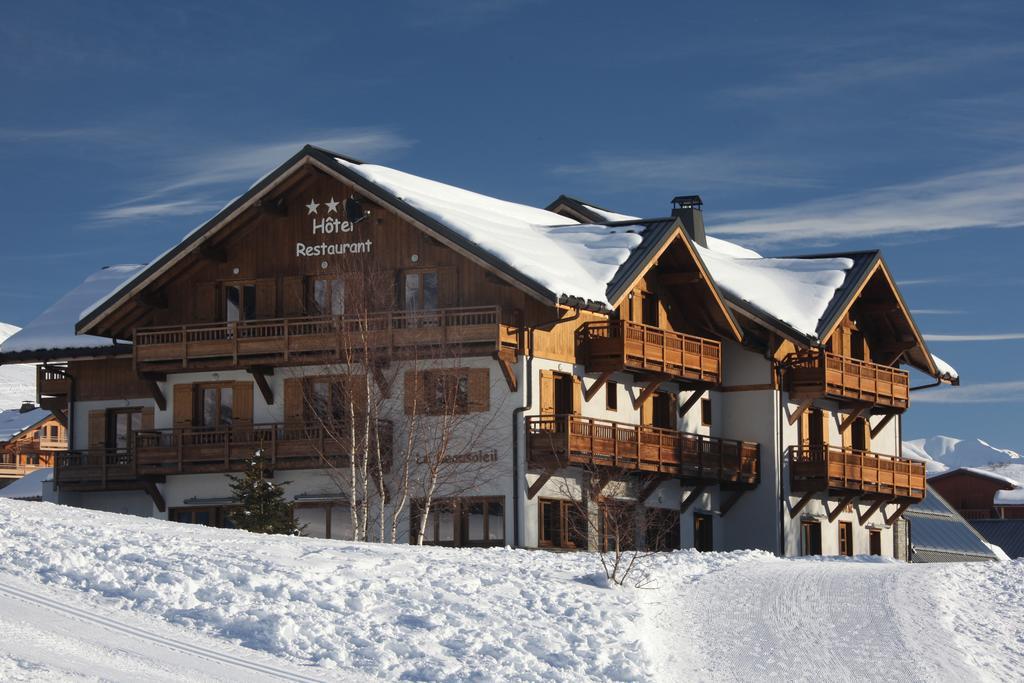 Chalet-Hôtel Le Beausoleil, The Originals Relais  Fontcouverte-la-Toussuire Exterior foto