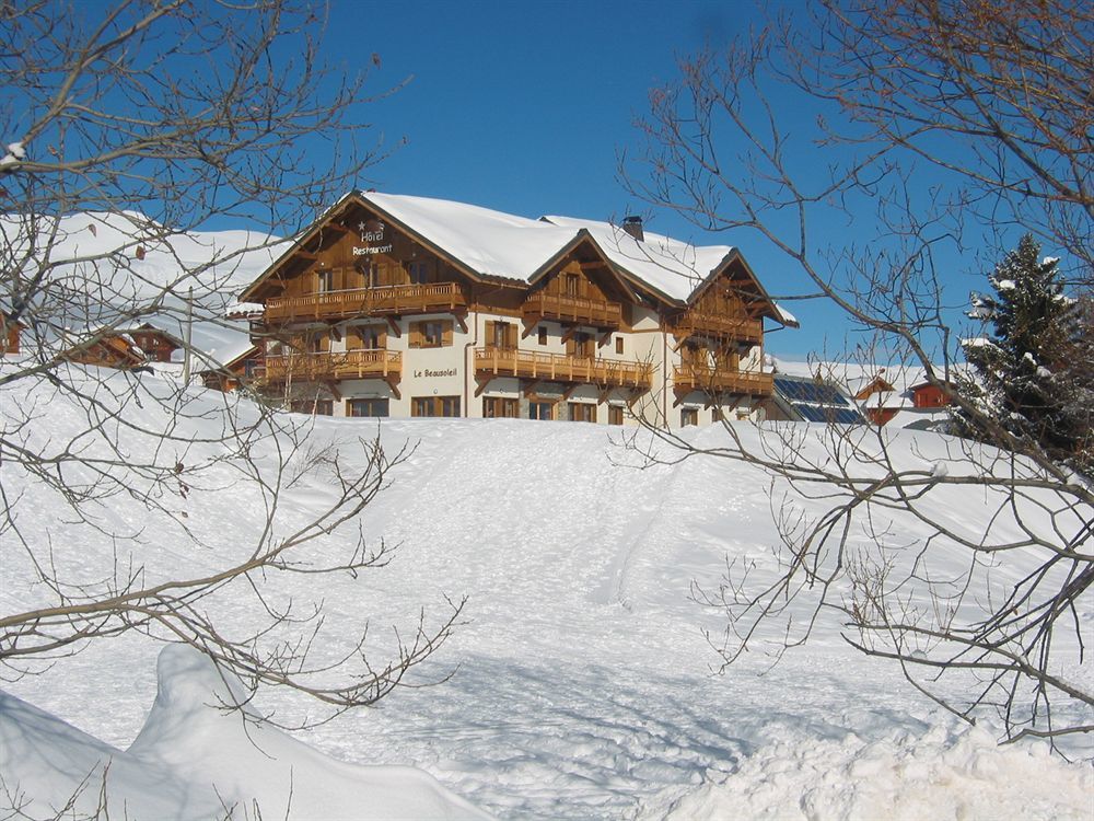 Chalet-Hôtel Le Beausoleil, The Originals Relais  Fontcouverte-la-Toussuire Exterior foto